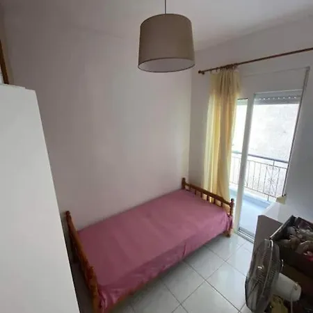 Apartament Christos Near The Ofrynio